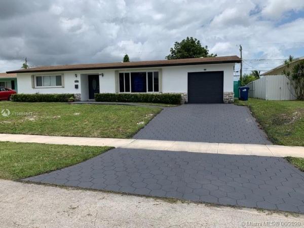 Fairway Lake South, 16143 SW 108th Ct, Palmetto Estates, Florida 33157, image 2