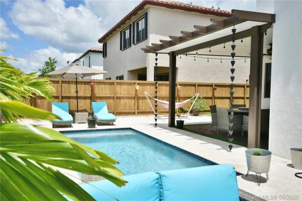Artesa At Coco Palm Estates, 11740 SW 248th Ter, Princeton, Florida 33032, image 2