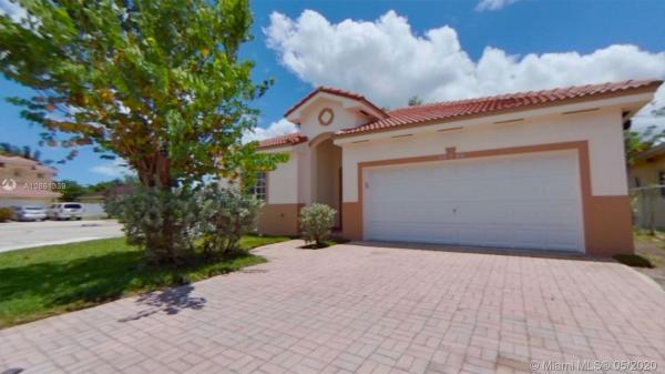 Silver Palm Lake, 10704 SW 230th Ter, Princeton, Florida 33170, image 2