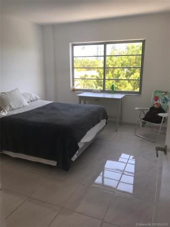 Lincoln Bay Towers, 1450 Lincoln Rd #410, Miami Beach, Florida 33139, image 2