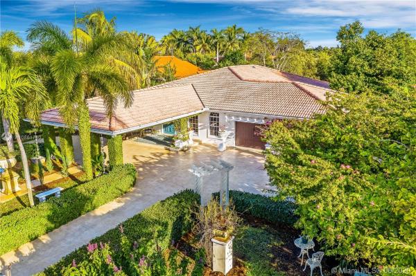 J G Heads Farms, 13425 SW 38th St, Tamiami, Florida 33175, image 2