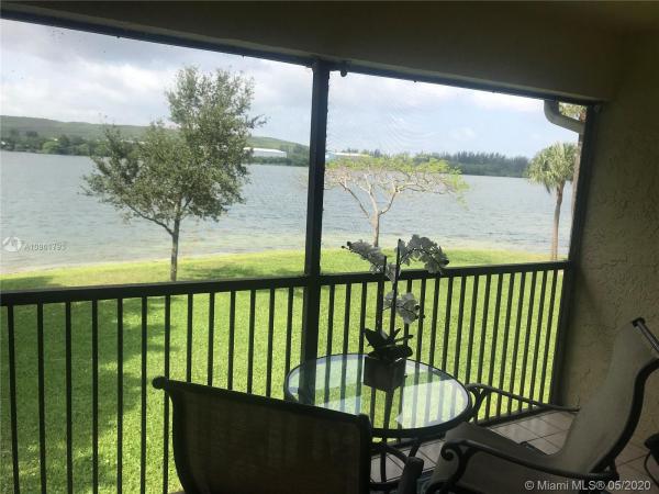 Republic Square, 506 Republic Ct, Deerfield Beach, Florida 33442, image 2