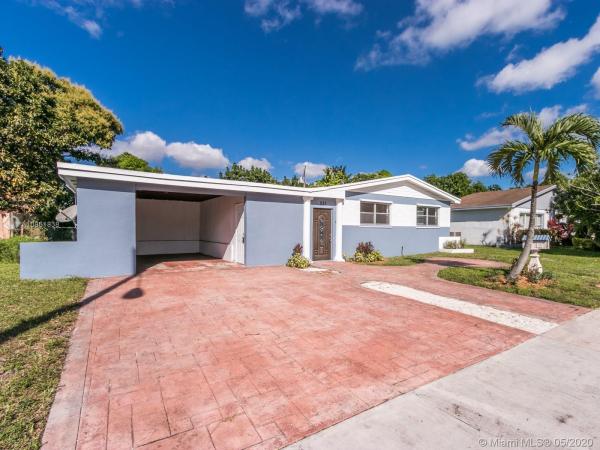 Highland Manor, 521 NE 177th St, North Miami Beach, Florida 33162, image 2