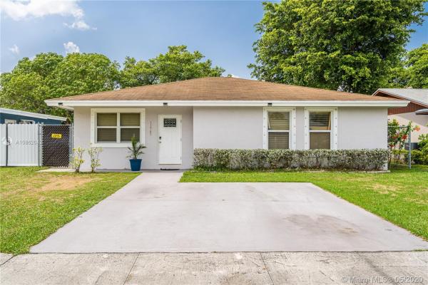 Goulds No HOA, 11565 SW 215th St, Goulds, Florida 33189, image 2