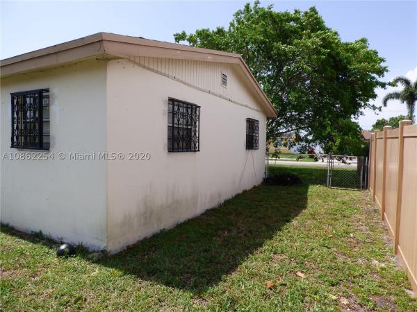 Liberty Homes Estates, 2820 NW 212th Ter, Miami Gardens, Florida 33056, image 3