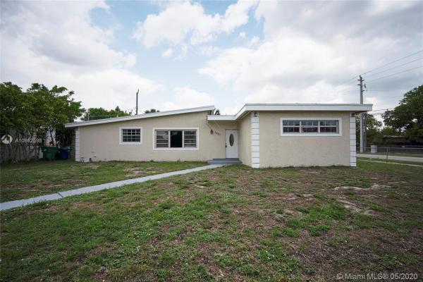 Fleetwood Gardens, 1901 NW 184th St, Miami Gardens, Florida 33056, image 2