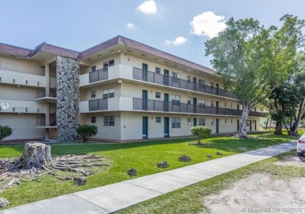 Dadeland Park, 7505 SW 82nd St #208, Glenvar Heights, Florida 33143, image 2