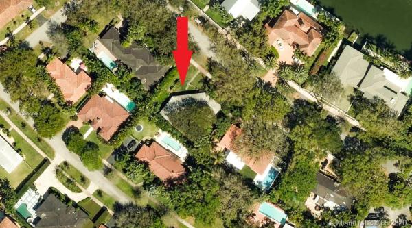 Coral Waterway, 1220 S Alhambra Cir, Coral Gables, Florida 33146, image 2