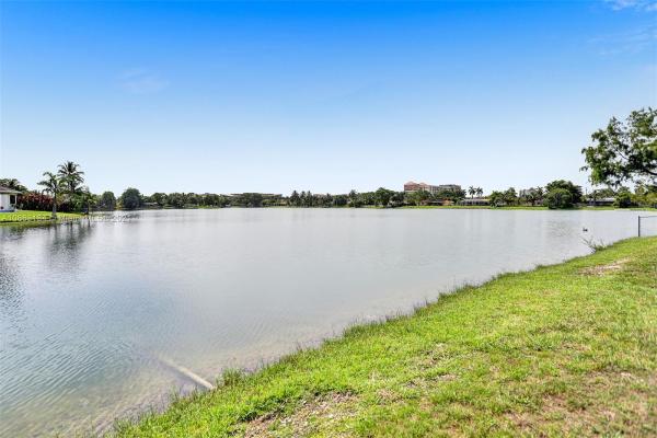 Snapper Creek Park, 8541 SW 93rd Ct, Kendall, Florida 33173, image 1
