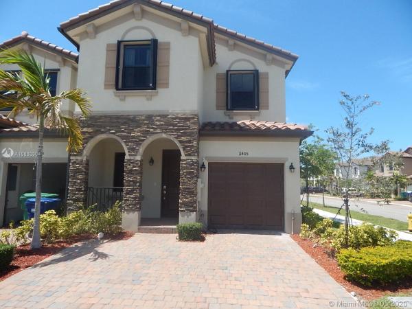 Artesa At Coco Palm Estates, 11405 SW 252nd Ter #11405, Princeton, Florida 33032, image 2