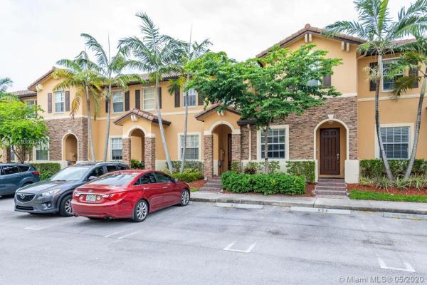 The Shores At Isles Of Bayshore, 9133 SW 227th St #5, Cutler Bay, Florida 33190, image 2