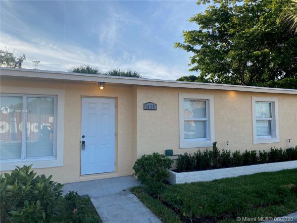Freshwater Avenue, 1519 Henrietta Ave, West Palm Beach, Florida 33401, image 2