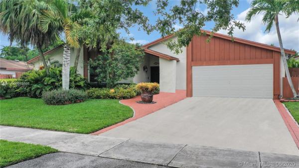 The Crossings, 10525 SW 132nd Ct, The Crossings, Florida 33186, image 2