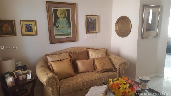 Fiji, 2884 SE 2nd Dr #11, Homestead, Florida 33033, image 2