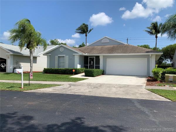 North Gate, 2480 SE 7th Pl, Homestead, Florida 33033, image 2