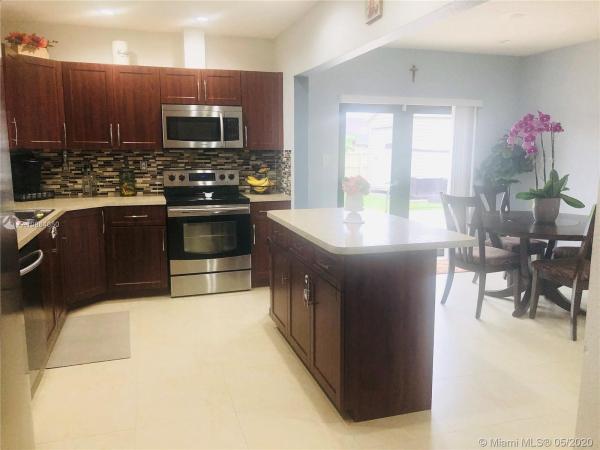 Carol City Gardens, 4401 NW 194th St, Miami Gardens, Florida 33055, image 2