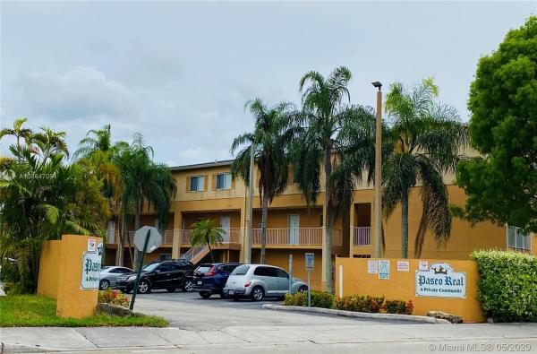Paseo Real, 6225 Kendale Lakes Cir #261, Kendale Lakes, Florida 33183, image 2