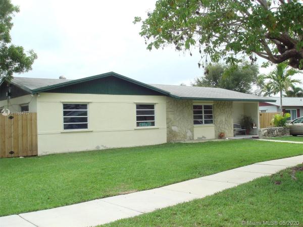 Bel Aire, 18680 SW 94th Ct, Cutler Bay, Florida 33157, image 2