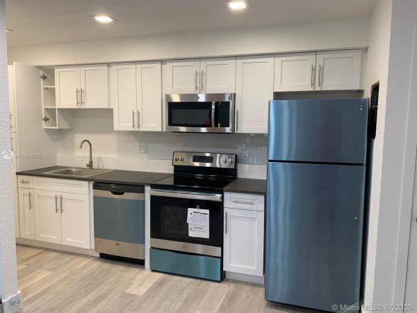 Doral Gardens, 4580 NW 79th Ave #2B, Doral, Florida 33166, image 2