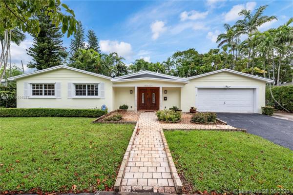 Kendale South, 10520 SW 103rd Ave, Kendall, Florida 33176, image 2