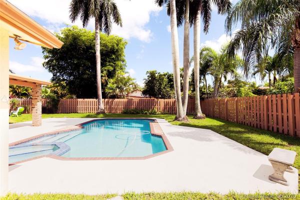 The Crossings, 12811 SW 108th St, The Crossings, Florida 33186, image 2