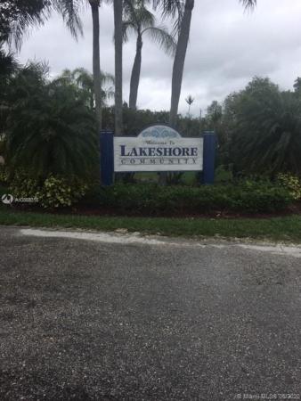 Lakeshore, 901 Adams Ter #901G, Homestead, Florida 33034, image 2