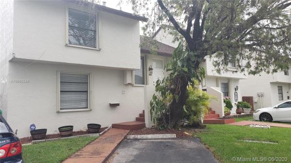 Wind Lake Village, 630 NW 98th Ct #630, Fountainebleau, Florida 33172, image 2