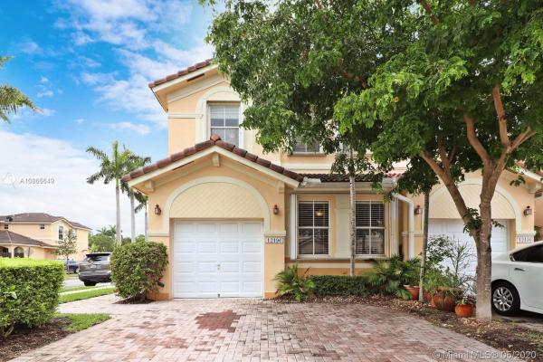 Kendall Breeze, 12196 SW 124th Path #12196, Three Lakes, Florida 33186, image 2