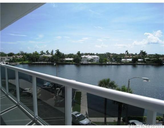 Waterview 2, 20515 E Country Club Dr #446, Aventura, Florida 33180, image 2
