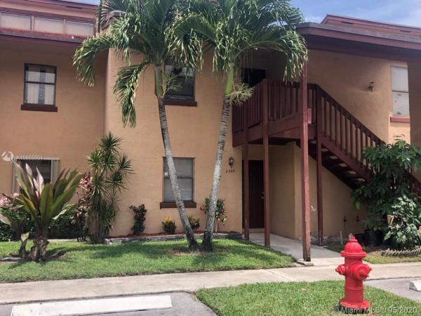 The Trails At Royal Palm Beach, 2305 W Lakeview Dr #2305, Royal Palm Beach, Florida 33411, image 2