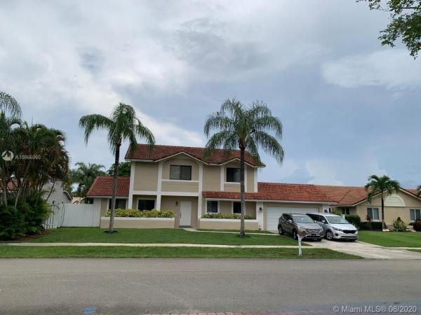 Falcon's Lea, 14951 E Falcons Lea Dr, Davie, Florida 33331, image 2