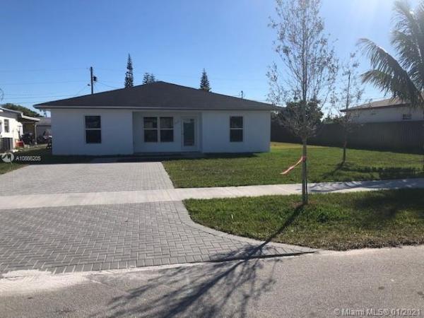 Victory Gardens, 10816 SW 217th St, Goulds, Florida 33170, image 2