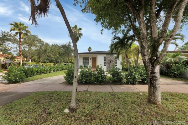 Tamiami Place, 1309 Venetia Ave, Coral Gables, Florida 33134, image 2