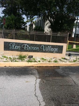 Las Brisas Village, 10155 NW 9th St Cir #4-301, Fountainebleau, Florida 33172, image 2