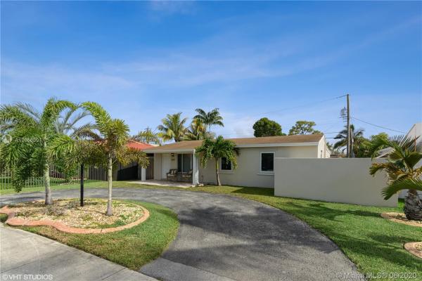 McKeever Terrace, 8211 SW 45th St, Olympia Heights, Florida 33155, image 2