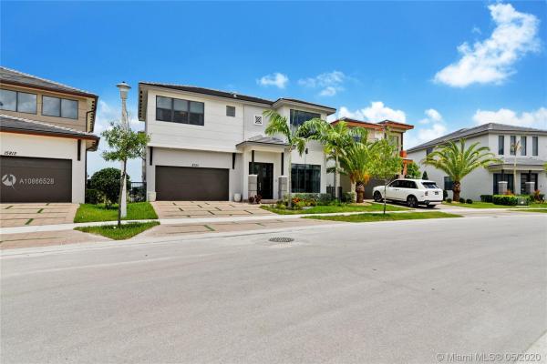 Satori, 8723 NW 159th St, Miami Lakes, Florida 33018, image 2