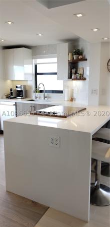 Brickell Bay Club, 2333 Brickell Ave #PH-102, Miami, Florida 33129, image 2
