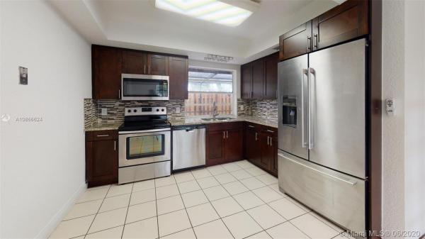 Village Homes In The Crossings, 11025 SW 132nd Ct #15-4, The Crossings, Florida 33186, image 2