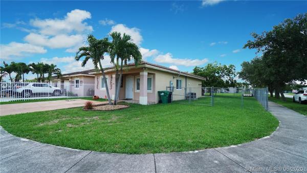 Jamel Twinhomes, 10513 SW 182nd St, West Perrine, Florida 33157, image 2