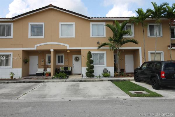 Weitzer Serena Lakes Townhomes, 14036 SW 172nd Ter #14036, Richmond West, Florida 33177, image 2