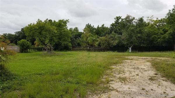 Miller Drive Estates, 9890 SW 64 St #, Sunset, Florida 33173, image 2