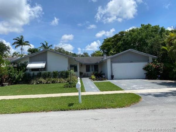 Lindgren West, 13031 SW 117th St, The Crossings, Florida 33186, image 2