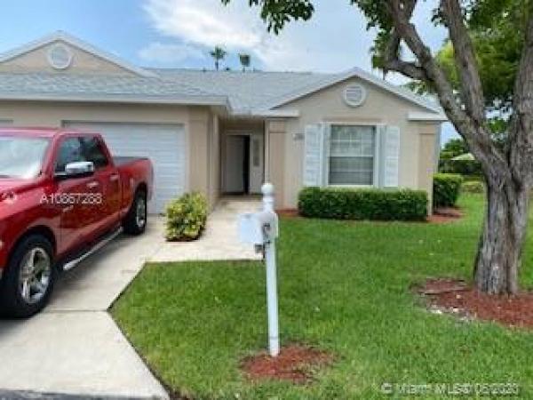 North Gate, 1855 SE 6th Ct, Homestead, Florida 33033, image 2