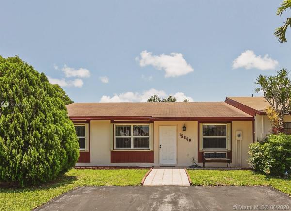 Westwind Lakes Townhouses, 15360 SW 71st Ter #15360, Kendall West, Florida 33193, image 2