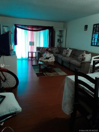 New World, Miami Gardens, Florida 33169, image 1
