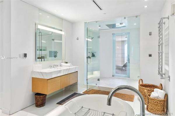 Oceanside At Fisher Island, 7716 Fisher Island Dr, Fisher Island, Florida 33109, image 1