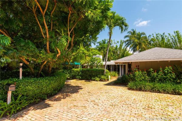 4950 SW 77th St, Unincorporated Dade County, Florida 33143, image 2