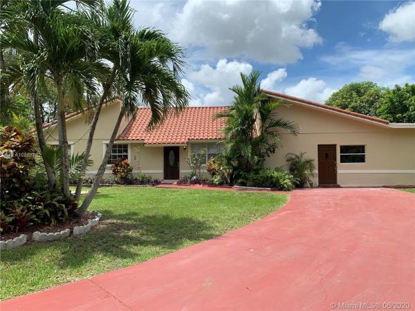 Gir, 12990 SW 190th Ter, South Miami Heights, Florida 33177, image 2