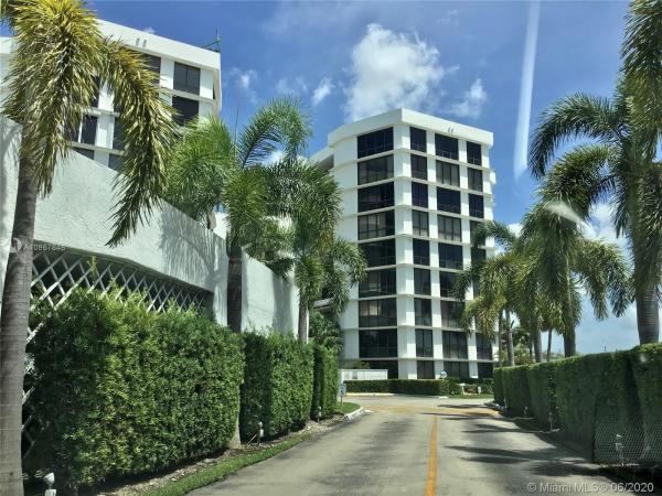 Towers Of Kendale Lakes, 13953 Kendale Lakes Cir #703B, Kendale Lakes, Florida 33183, image 2