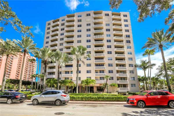 Gables Waterway Towers, 90 Edgewater Dr #605, Coral Gables, Florida 33133, image 2